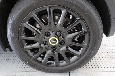 MINI Cooper SE Edition Premium Plus