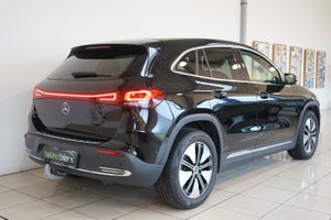 Mercedes EQA250+
