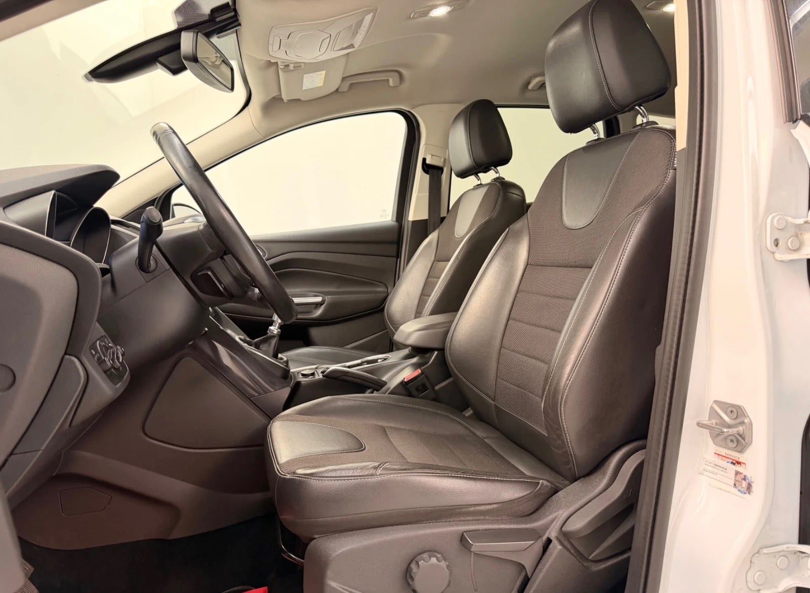 Billede af Ford Kuga 2,0 TDCi 140 Titanium
