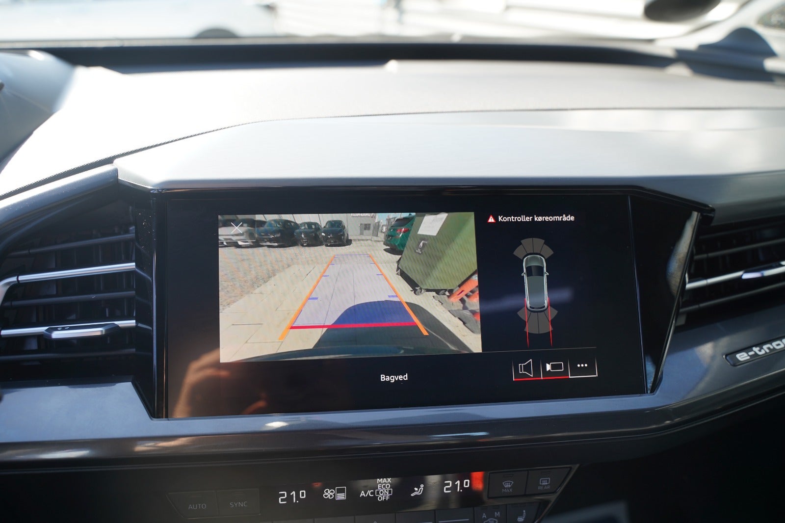 Billede af Audi Q4 e-tron 40 S-line