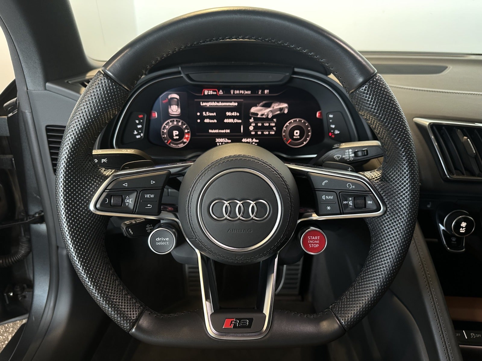 Audi R8 5,2 FSi Spyder S-tr. RWD 2d - 12