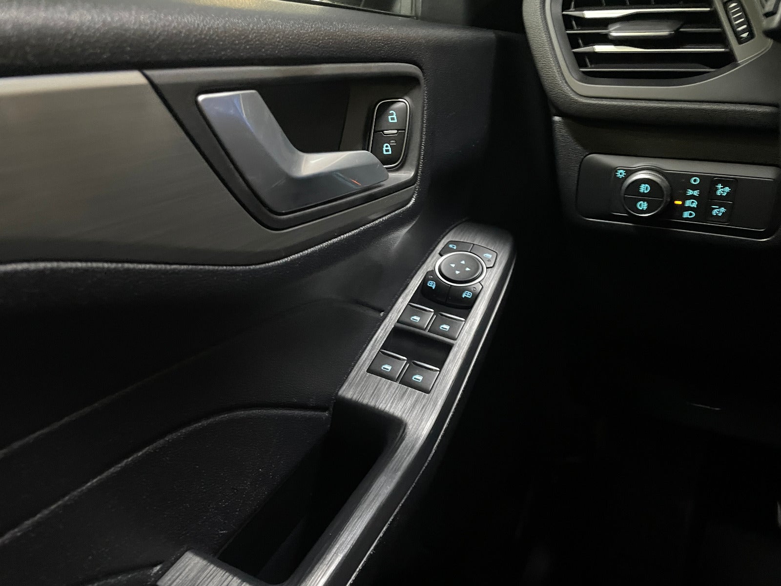 Billede af Ford Kuga 1,5 EcoBlue Titanium