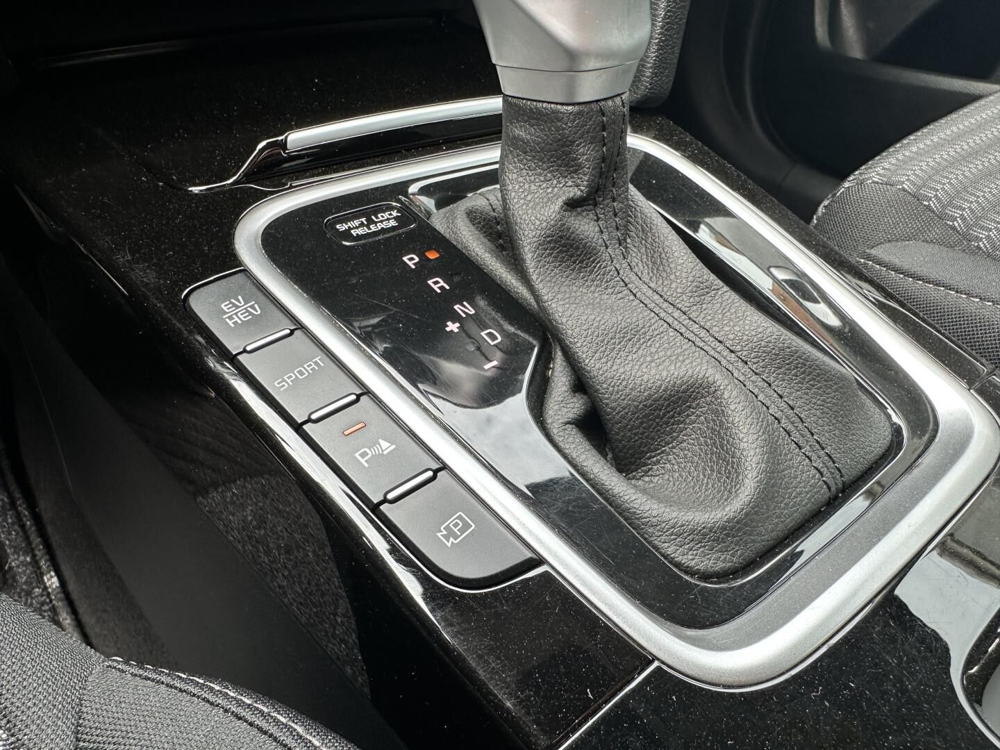 Kia Ceed PHEV Prestige SW DCT
