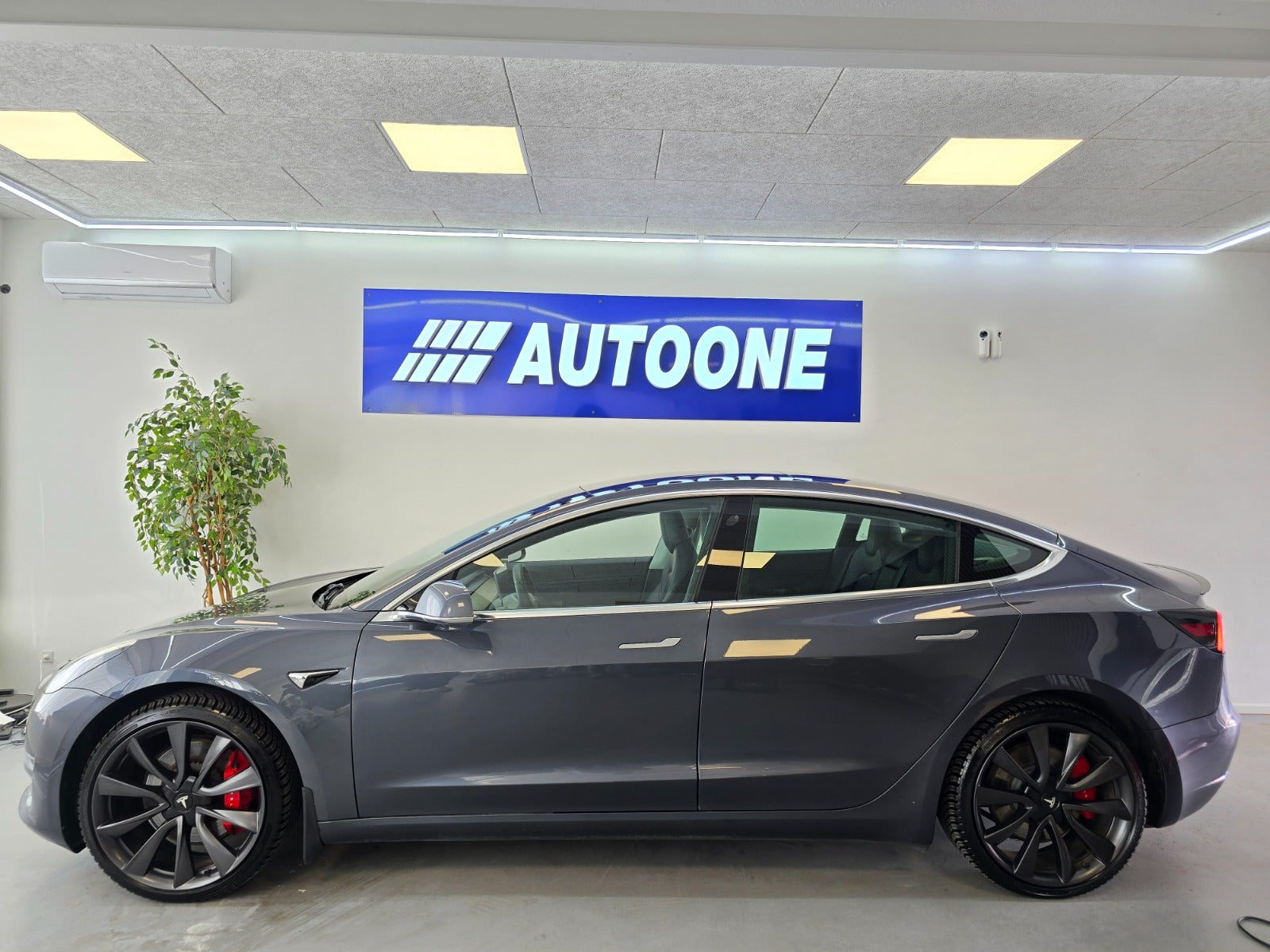 Billede af Tesla Model 3  Performance AWD