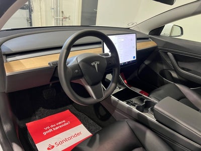 Tesla Model 3 Standard Range+ RWD