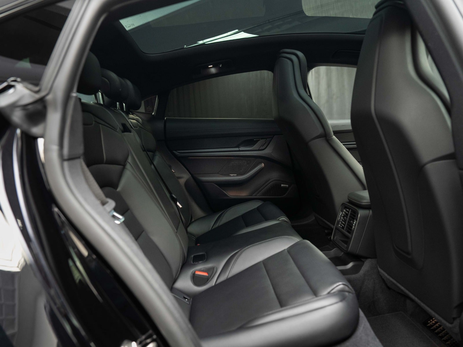 Gallery image 10 of 20