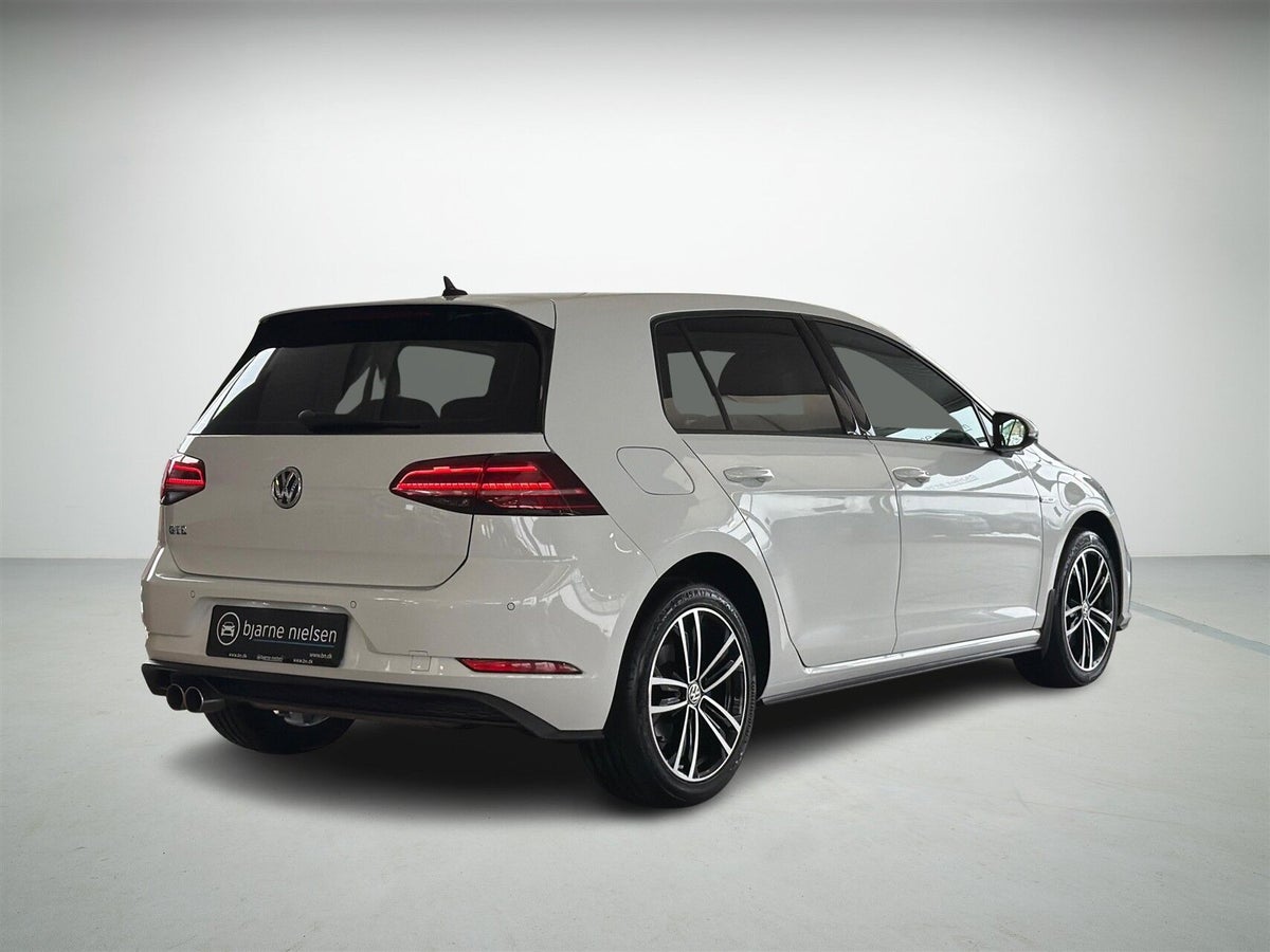 VW Golf VII GTE DSG billede 2