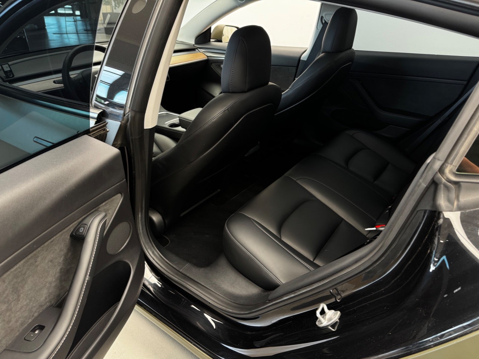 Billede af Tesla Model 3  Long Range AWD
