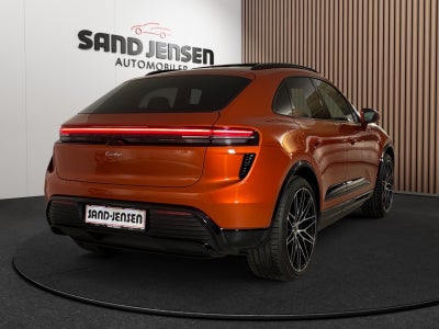 Porsche Macan Turbo 