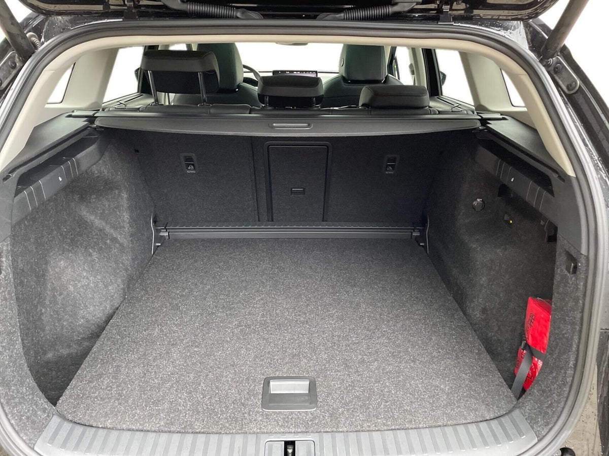 Skoda Enyaq iV Selection Suite billede 13