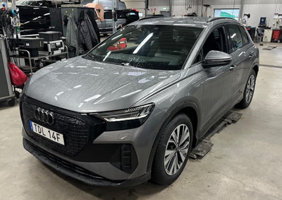 Audi Q4 e-tron 40 Advanced 5d