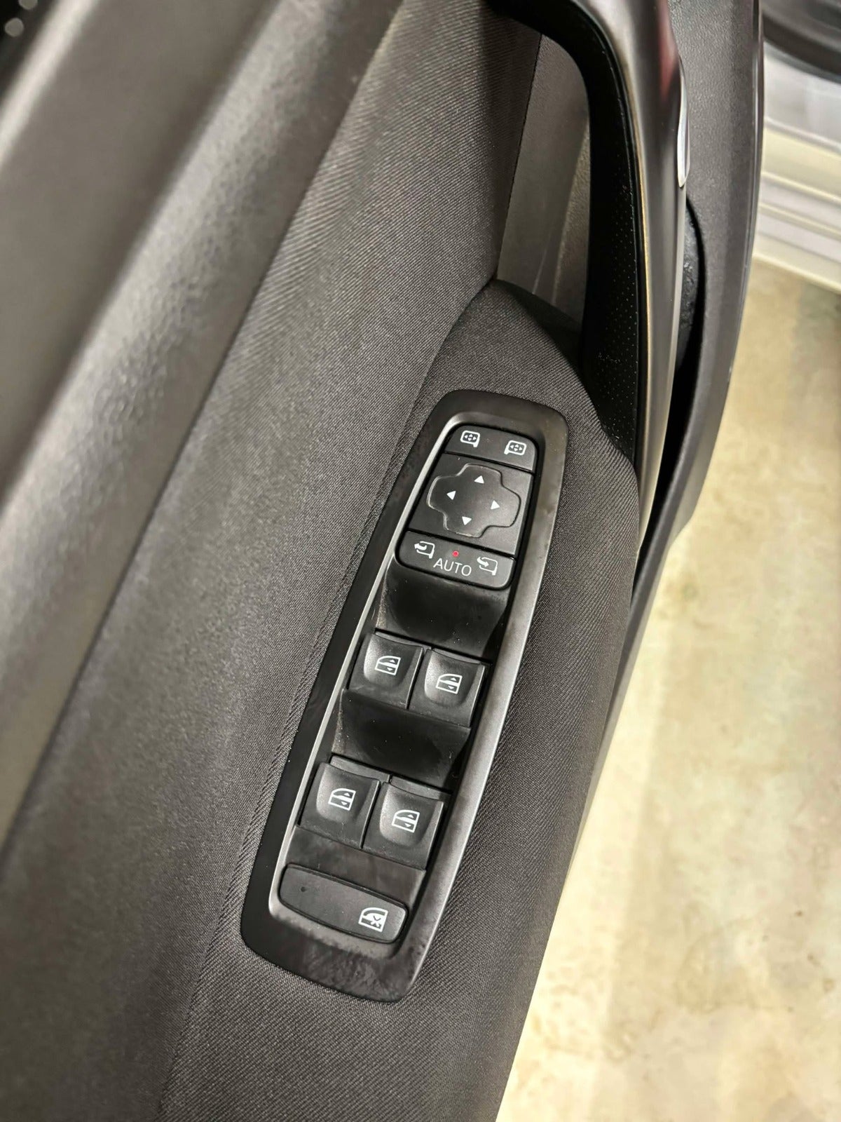 Billede af Renault Megane IV 1,2 TCe 130 Zen Sport Tourer