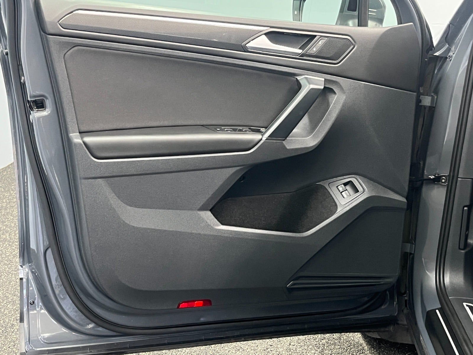 Billede af VW Tiguan 1,4 eHybrid Elegance DSG