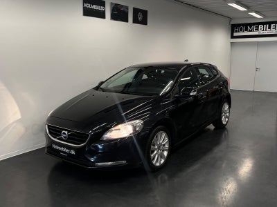 Volvo V40 1,6 T2 120 Kinetic 5d