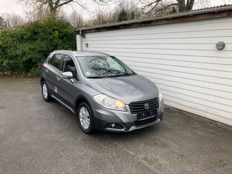 Suzuki S-Cross GL+ AllGrip Van