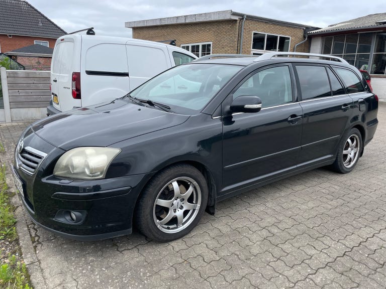 Toyota Avensis D-4D Sol stc.