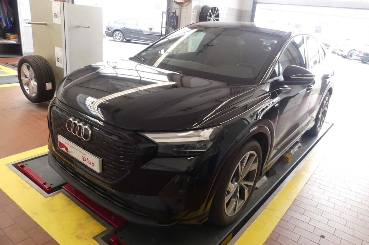 Audi Q4 e-tron S-line Sportback