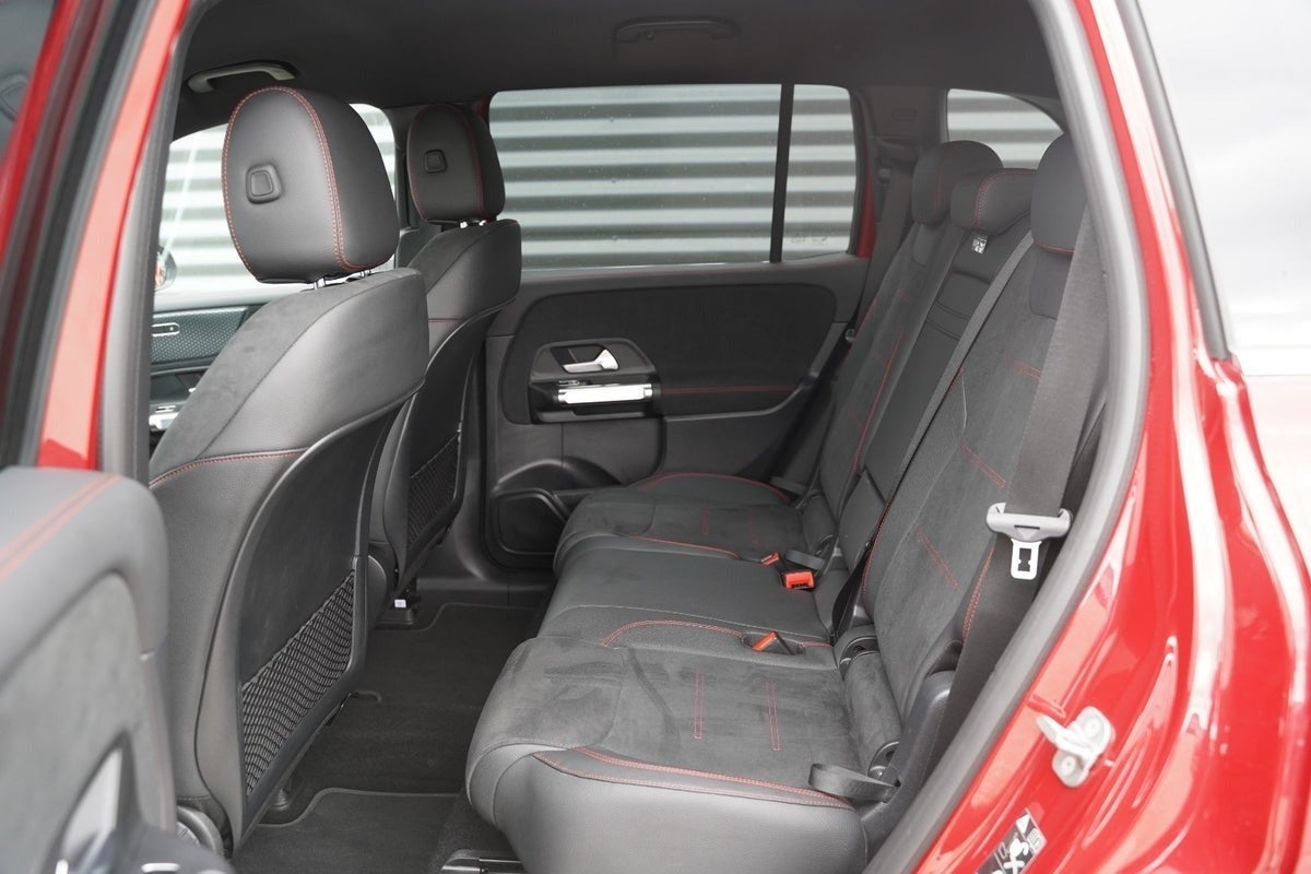 Billede af Mercedes EQB300  AMG Line 4Matic