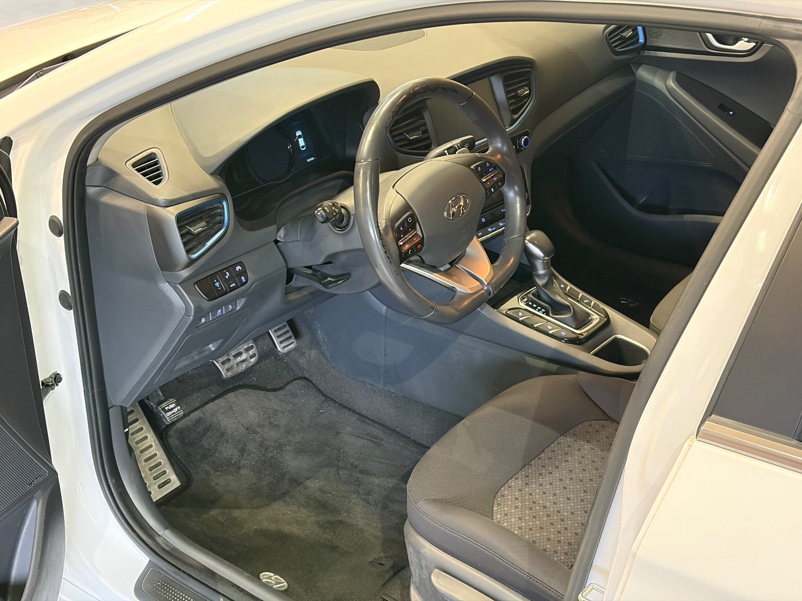 Billede af Hyundai Ioniq 1,6 PHEV Premium DCT