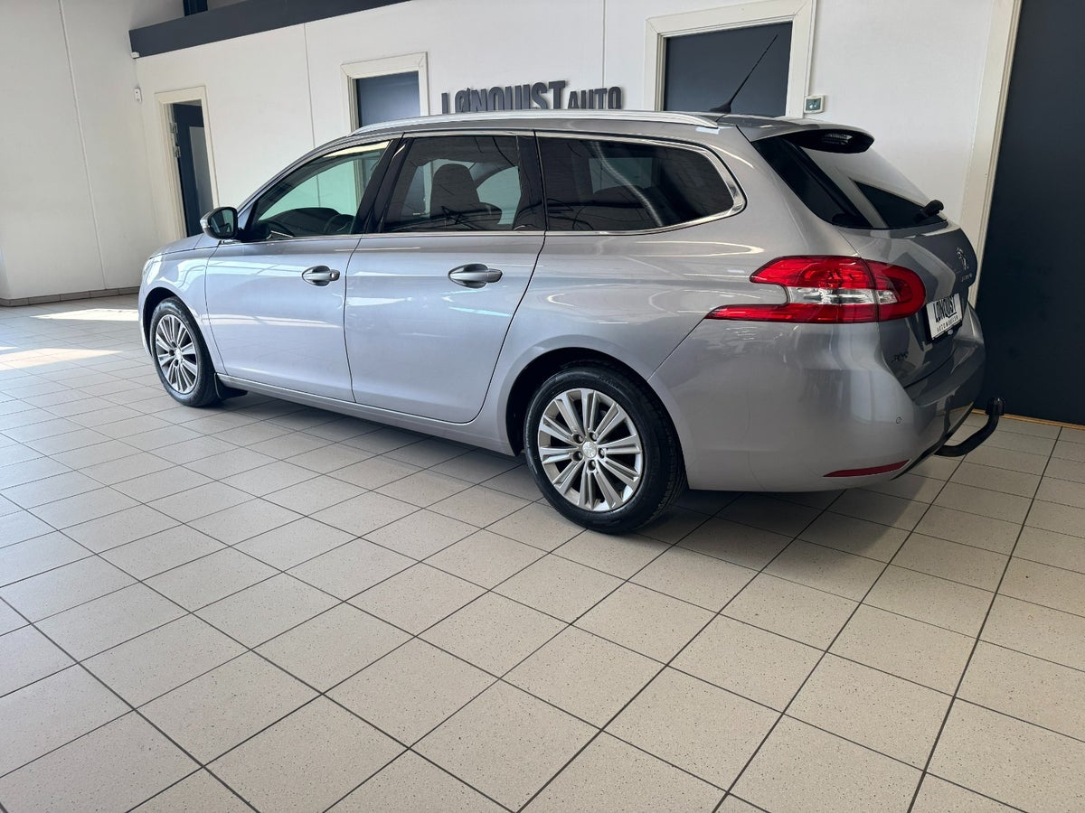 Peugeot 308 BlueHDi 120 Allure Sky