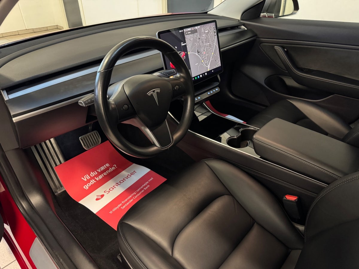 Tesla Model 3 Long Range AWD