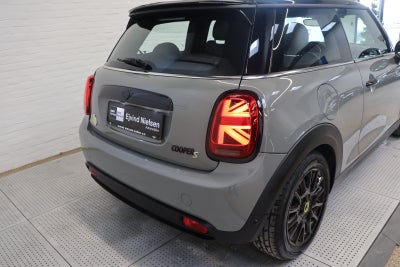 MINI Cooper SE Camden Edition