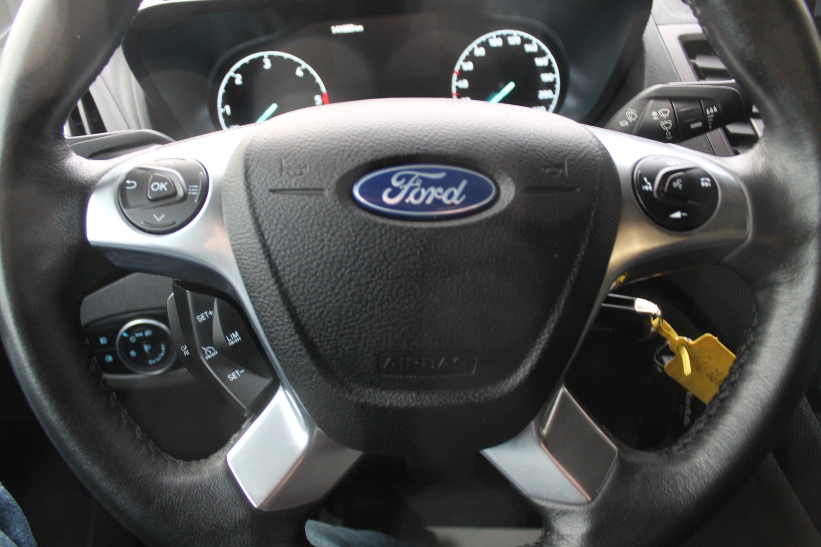 Ford Transit Connect EcoBlue Active aut. lang