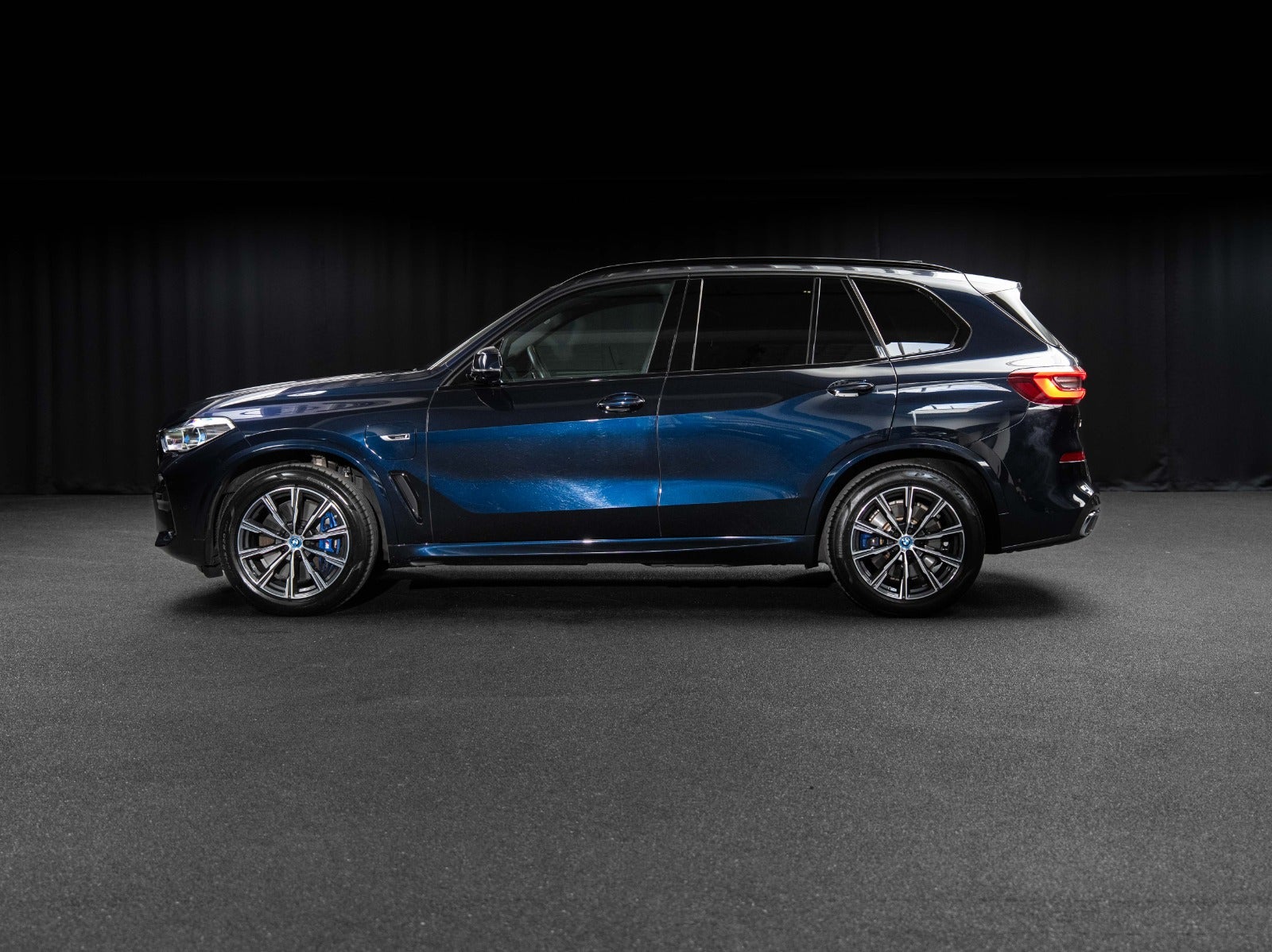 Gallery image 3 of 11