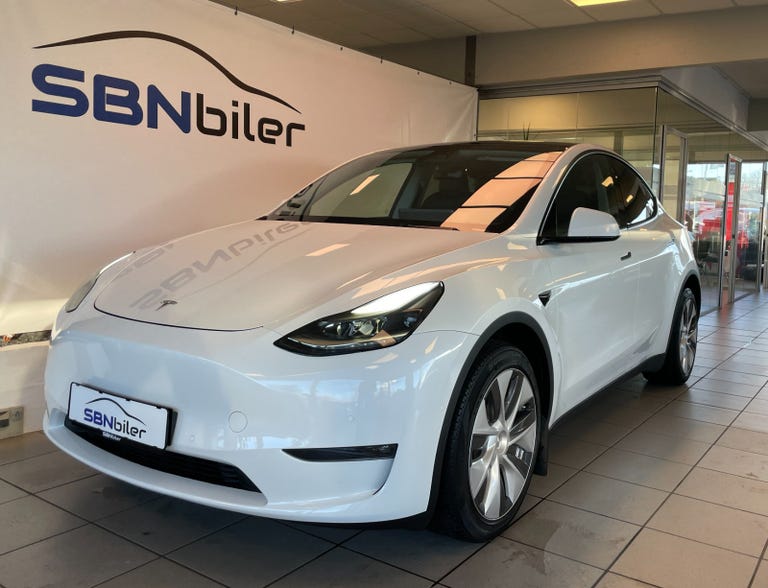 Tesla Model Y Long Range AWD