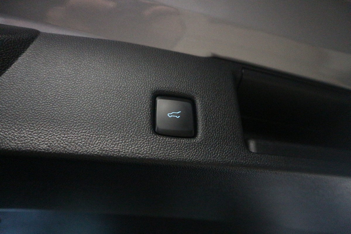 Ford Kuga PHEV ST-Line CVT