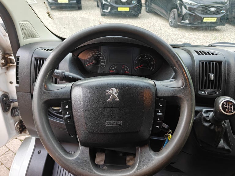 Peugeot Boxer 335 HDi 130 Ladvogn L3