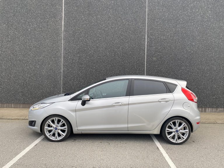 Ford Fiesta SCTi 125 Titanium