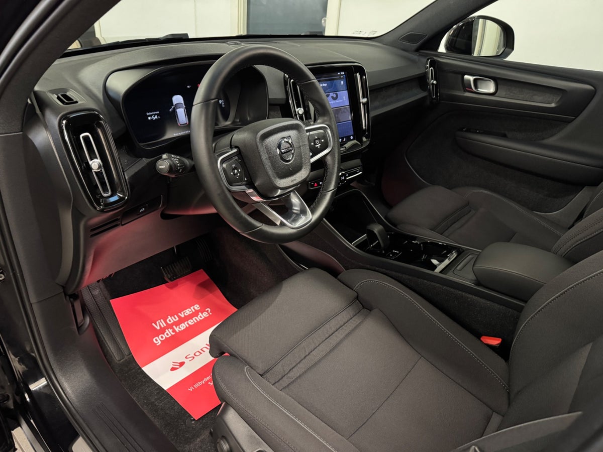 Volvo XC40 P6 ReCharge Core