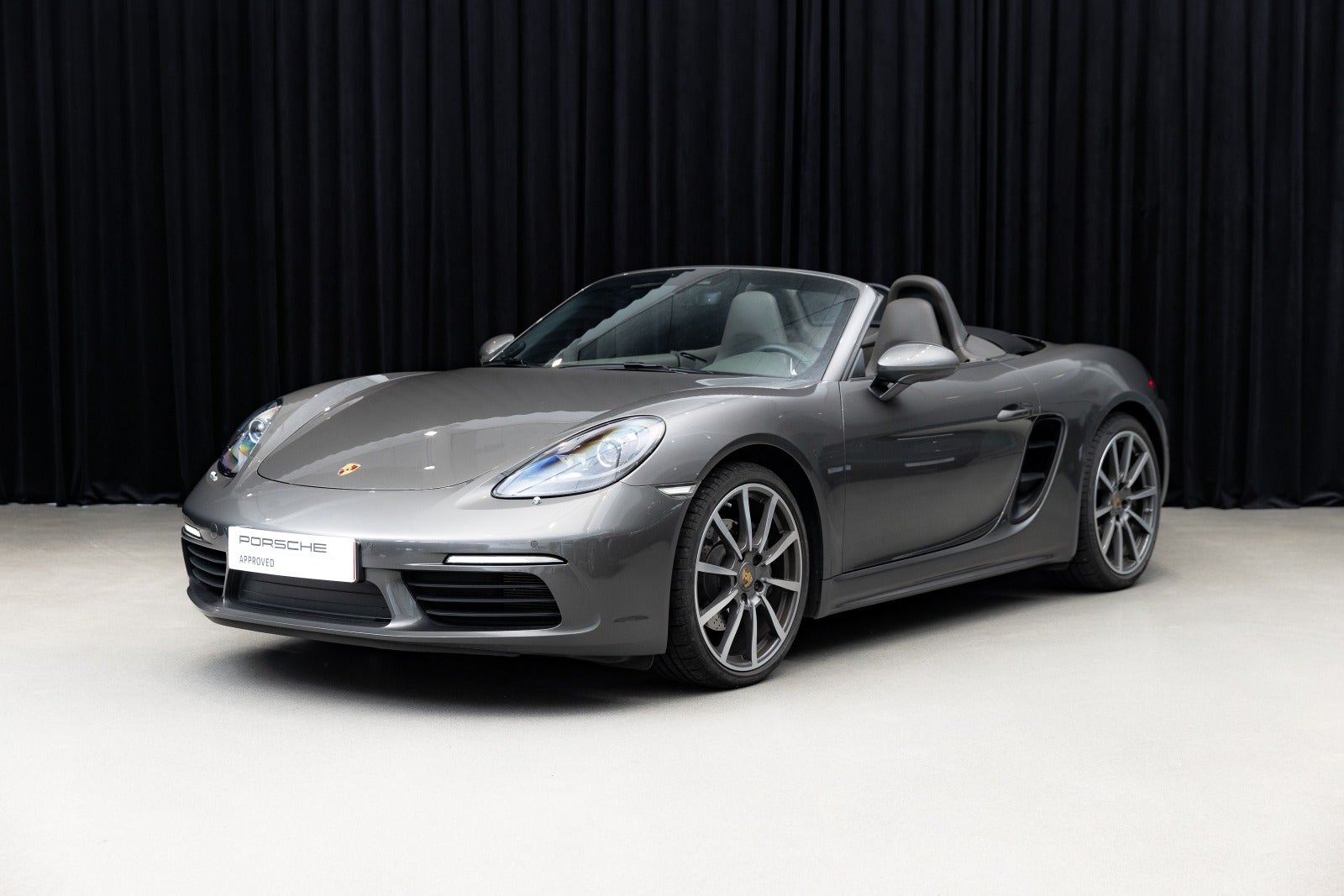 Porsche 718 Boxster