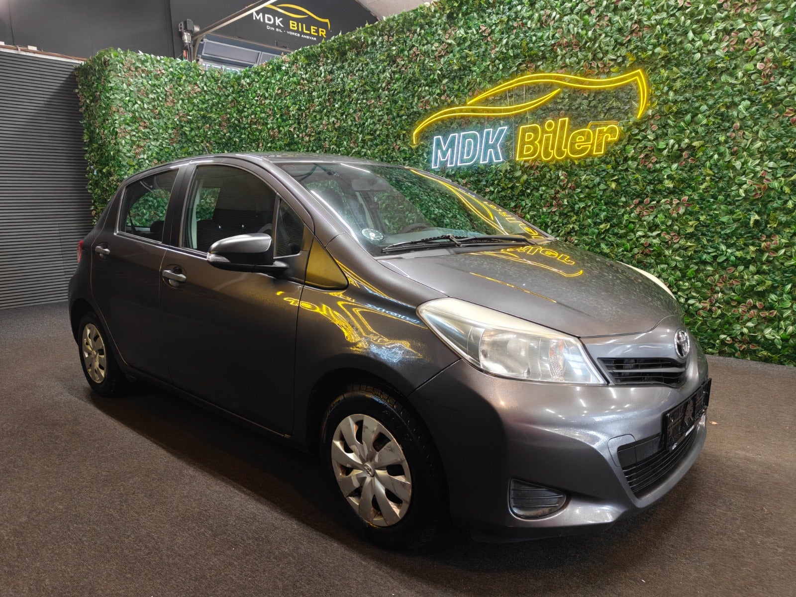 Billede af Toyota Yaris 1,0 VVT-i T1