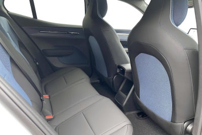 Volvo EX30 Extended Range Core