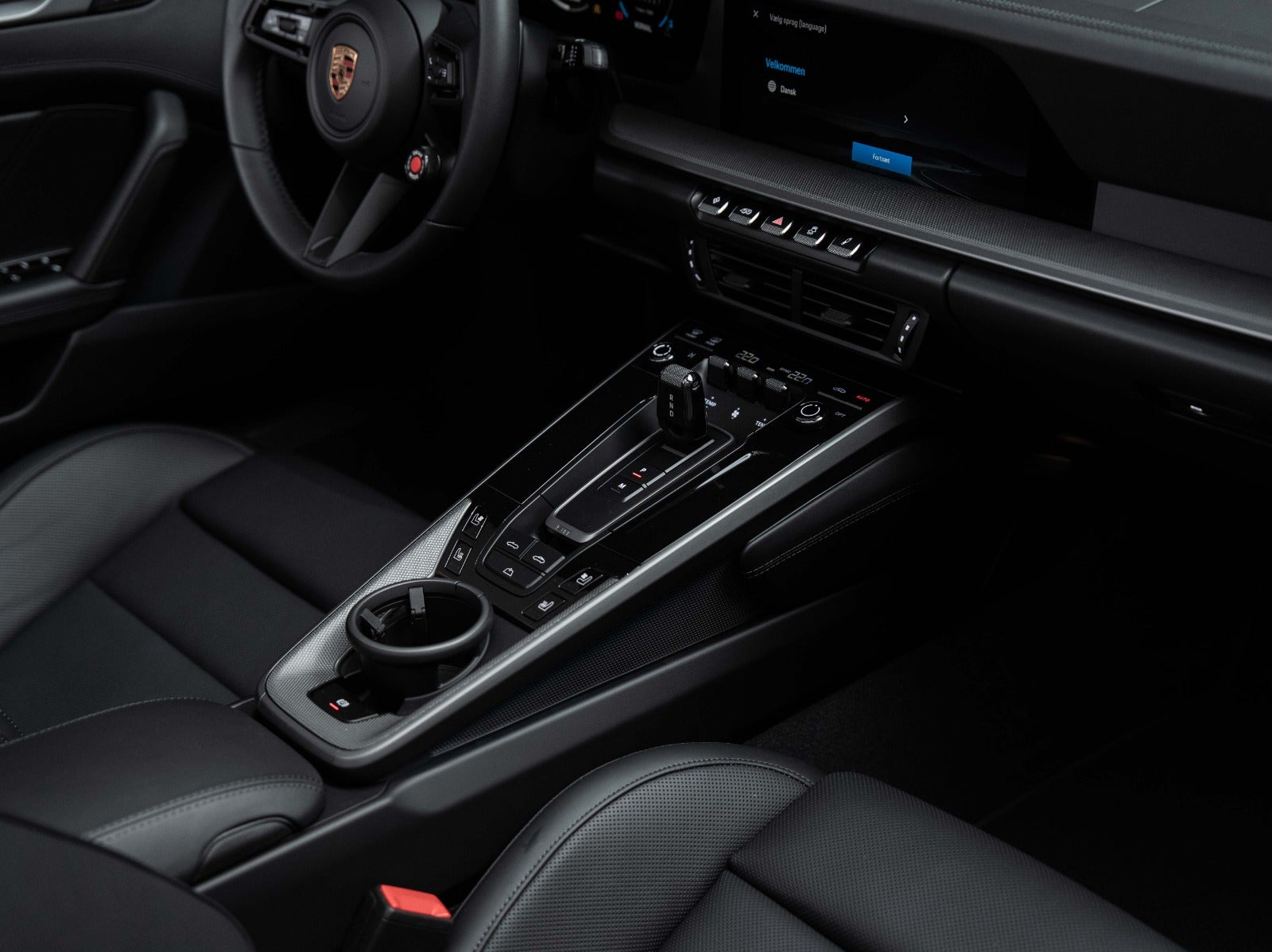 Gallery image 16 of 18