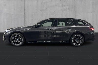 BMW i5 eDrive40 Touring M-Sport - 1
