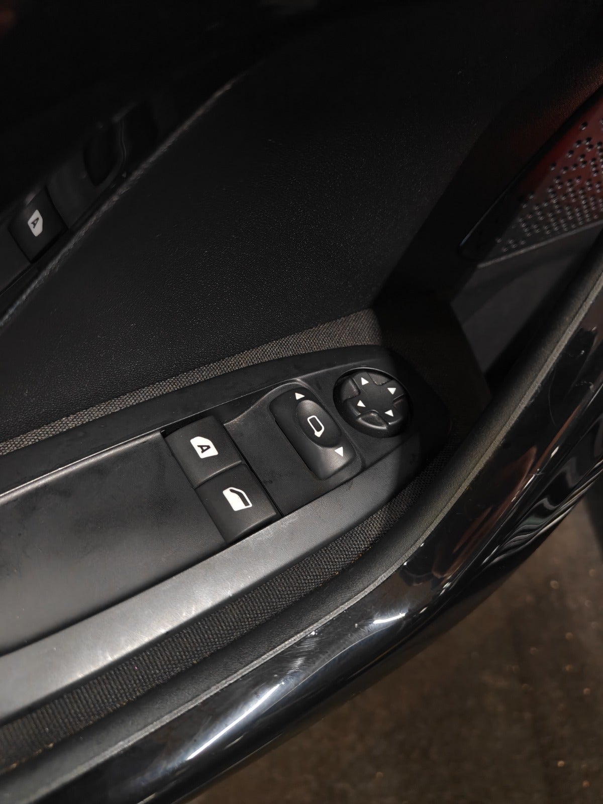 Billede af Peugeot 208 1,2 VTi 82 Active