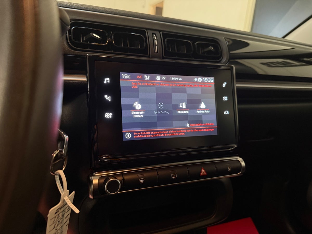 Citroën C3 PureTech 83 Shine Citroën C3 PureTech 83 Shine