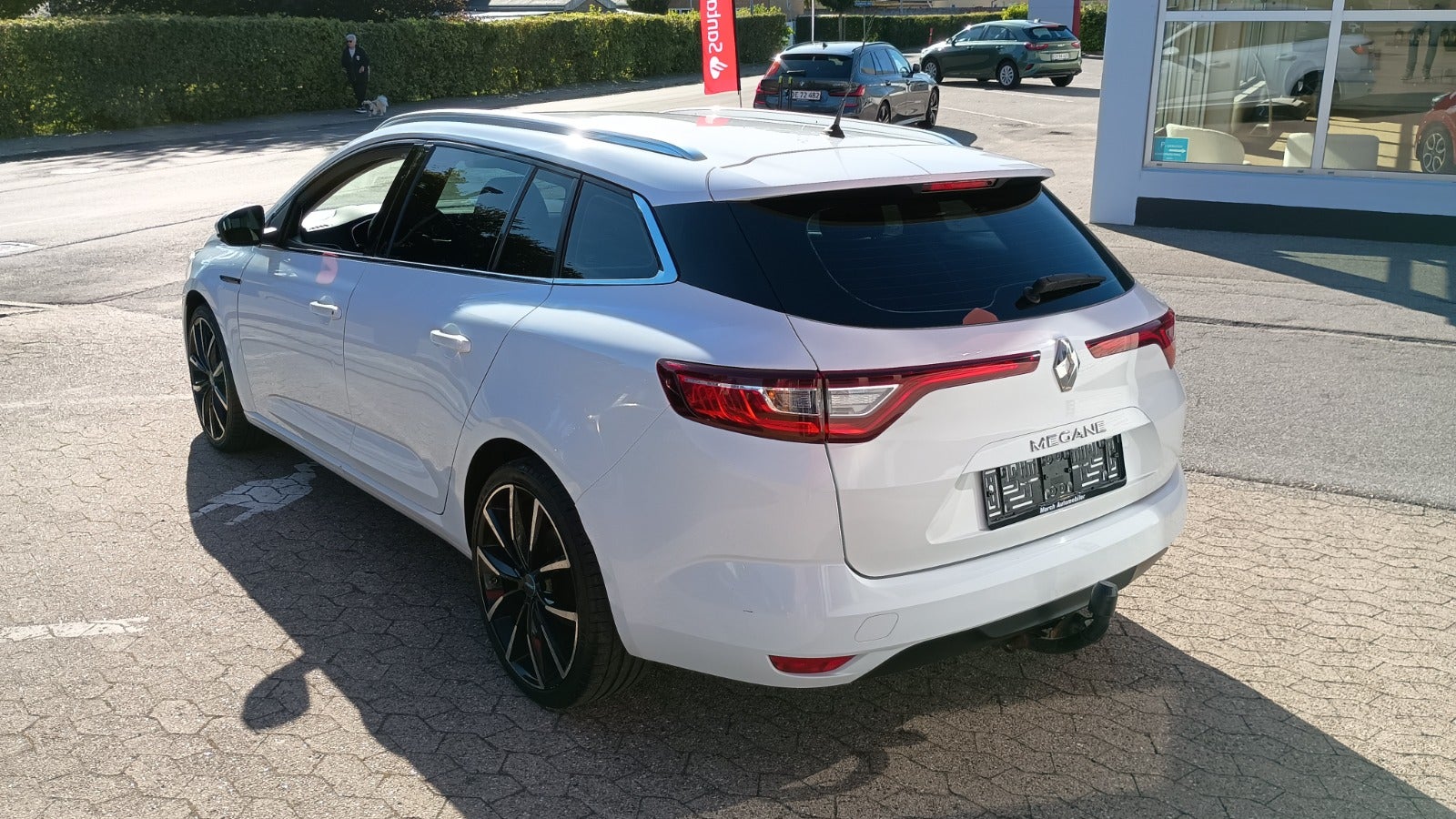 Billede af Renault Megane IV 1,2 TCe 100 Zen Sport Tourer