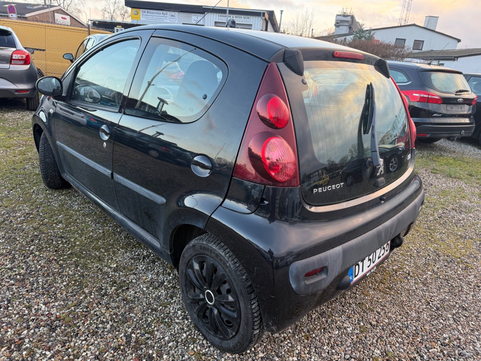 Peugeot 107 2012