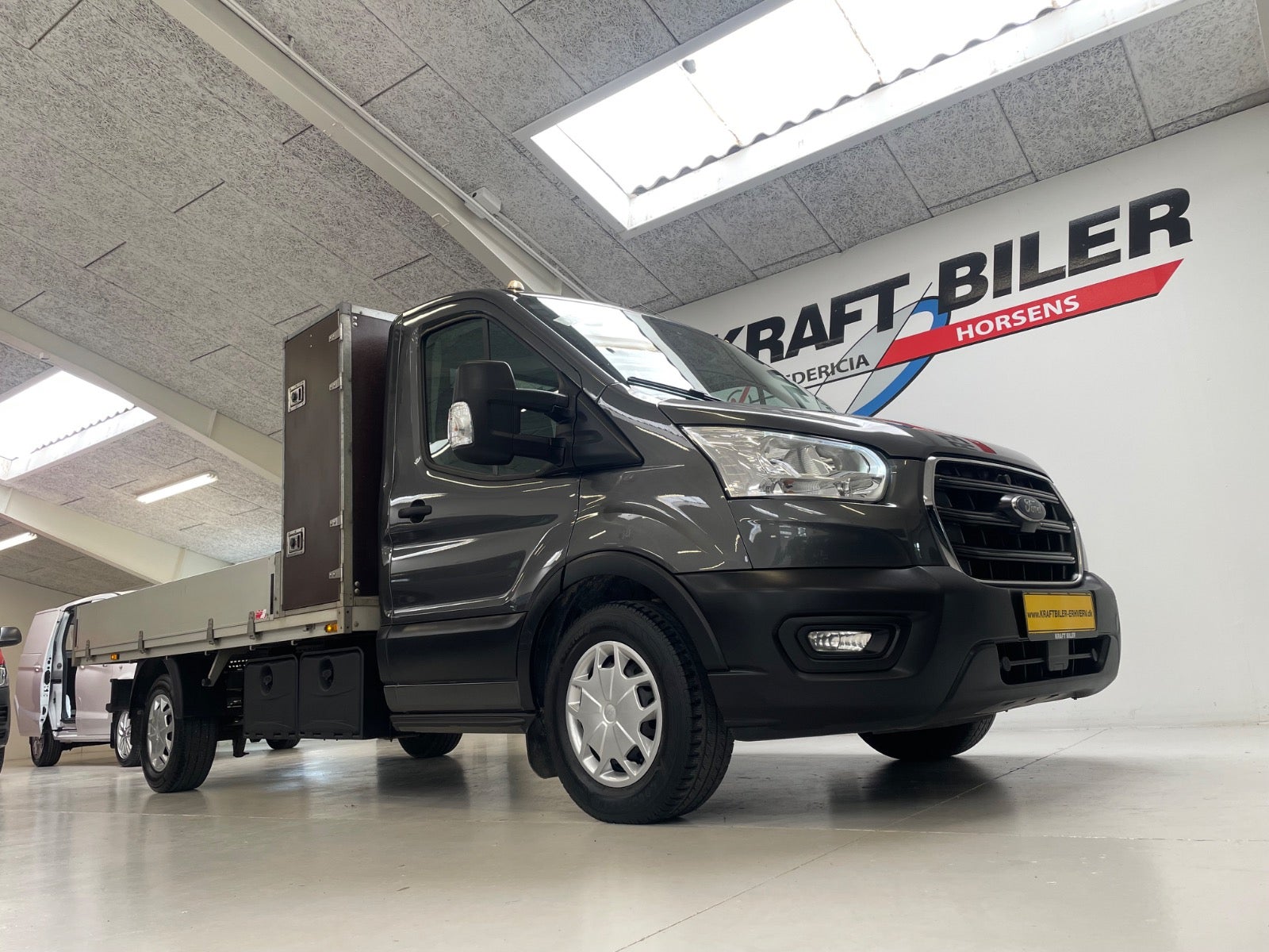 Billede af Ford Transit 350 L3 Chassis 2,0 TDCi 170 Trend aut. H1 FWD