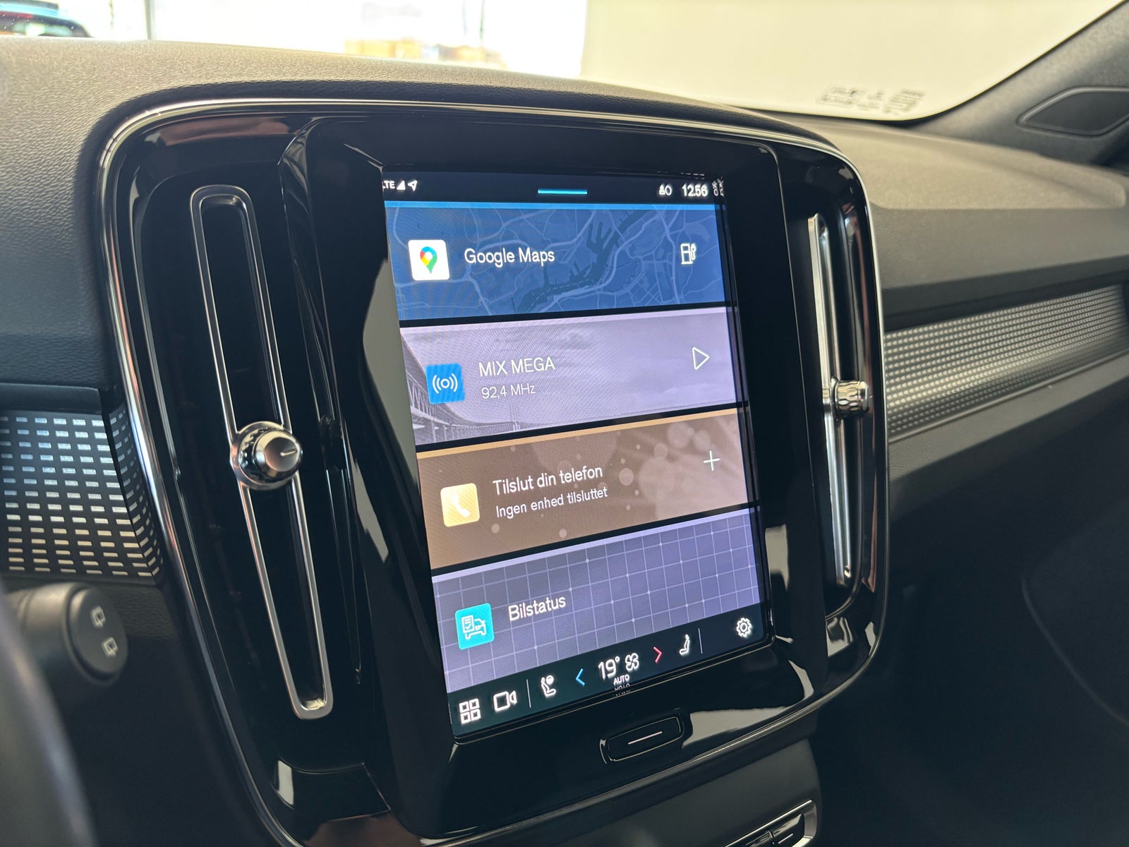 Volvo XC40 P6 ReCharge Plus