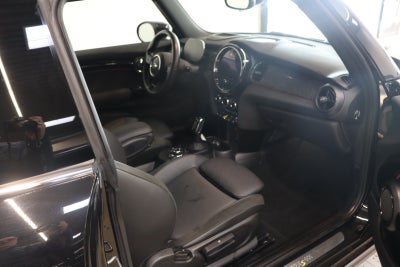 MINI Cooper SE Experience