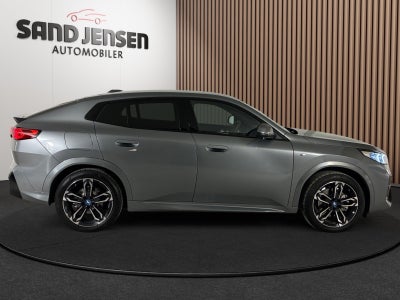 BMW iX2 xDrive30 M-Sport Premium