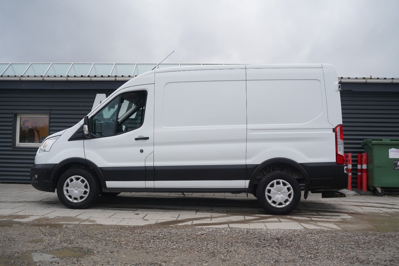 Billede af Ford Transit 350 L2 Van 2,0 TDCi 130 Trend H2 RWD