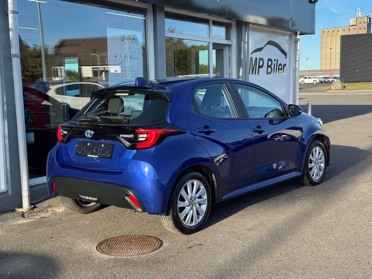 Billede af Toyota Yaris 1,5 Hybrid Active Tech+ Design e-CVT