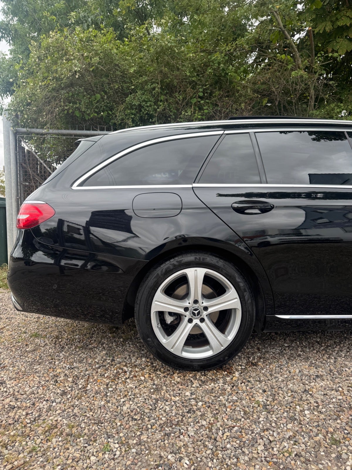 Billede af Mercedes E220 d 2,0 Avantgarde stc. aut.