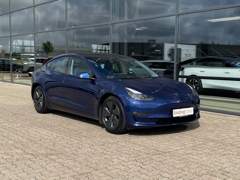 Tesla Model 3 Long Range AWD